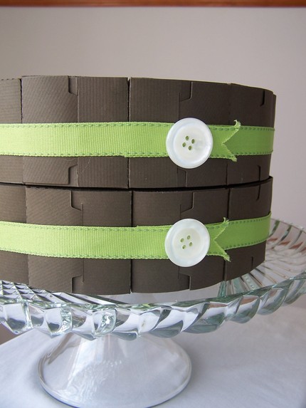 chocolate-paper-cake-etsy-store-daisy-and-dots